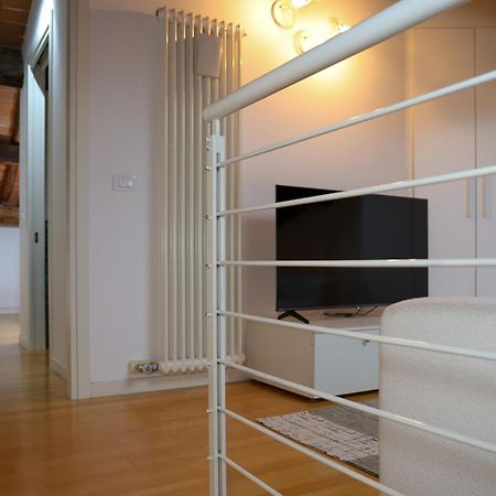 Апартаменти Cindy House - Centro Storico Бассано-дель-Граппа Екстер'єр фото